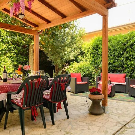 Alloggio Turistico Giuly Id 3807 Monte Porzio Catone Ngoại thất bức ảnh
